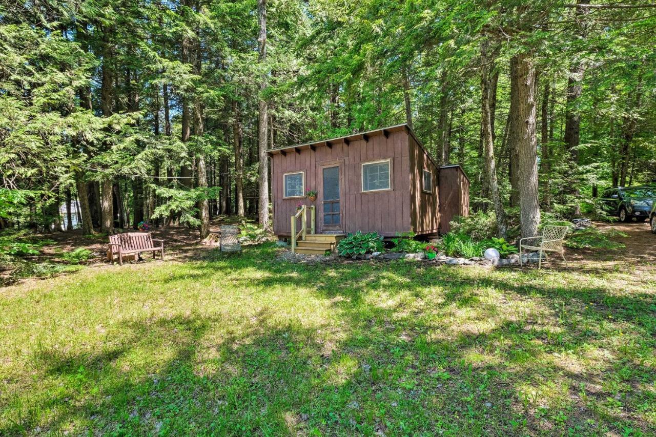 Cozy Lakefront Madison Cabin With Dock And Kayaks Vila Exterior foto